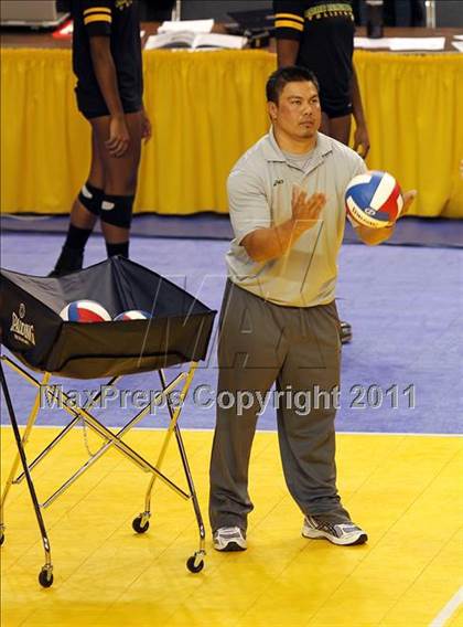 Thumbnail 3 in Long Beach Poly vs. Palo Alto (CIF D1 State Final) photogallery.
