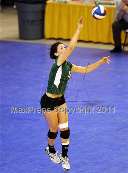 Thumbnail 3 in Long Beach Poly vs. Palo Alto (CIF D1 State Final) photogallery.