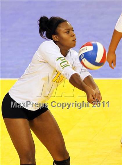 Thumbnail 1 in Long Beach Poly vs. Palo Alto (CIF D1 State Final) photogallery.