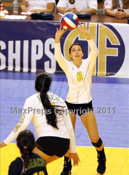 Thumbnail 1 in Long Beach Poly vs. Palo Alto (CIF D1 State Final) photogallery.