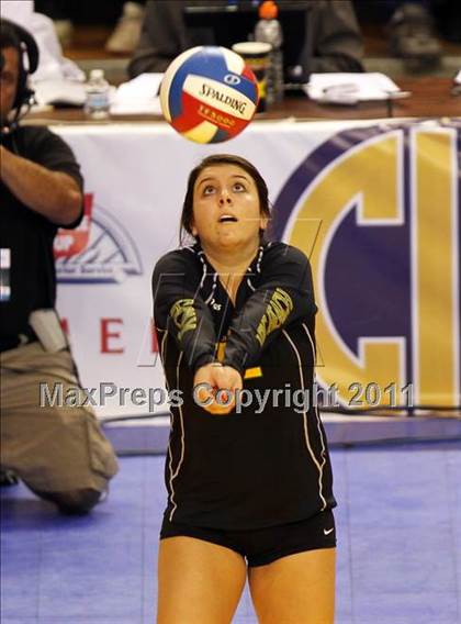Thumbnail 1 in Long Beach Poly vs. Palo Alto (CIF D1 State Final) photogallery.