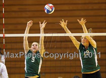 Thumbnail 1 in Long Beach Poly vs. Palo Alto (CIF D1 State Final) photogallery.
