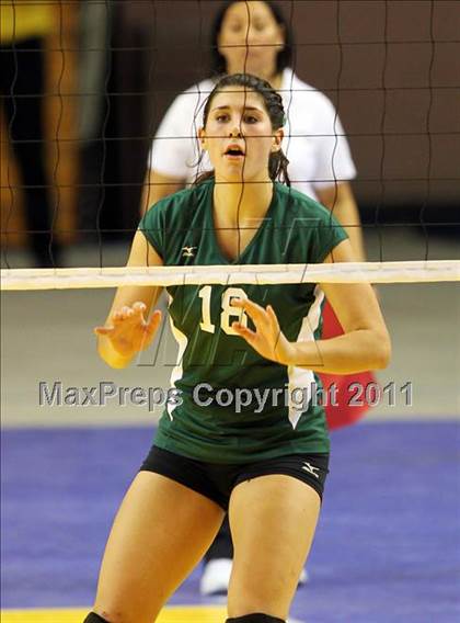 Thumbnail 3 in Long Beach Poly vs. Palo Alto (CIF D1 State Final) photogallery.