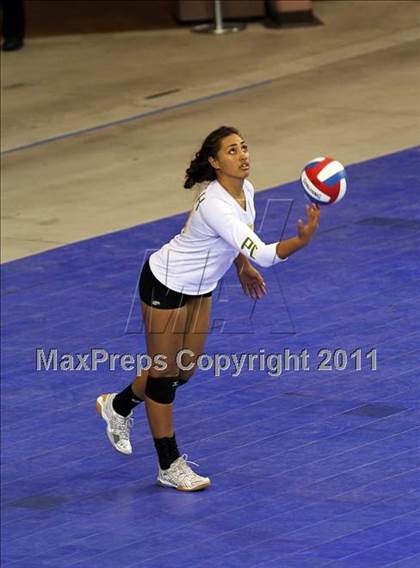 Thumbnail 1 in Long Beach Poly vs. Palo Alto (CIF D1 State Final) photogallery.