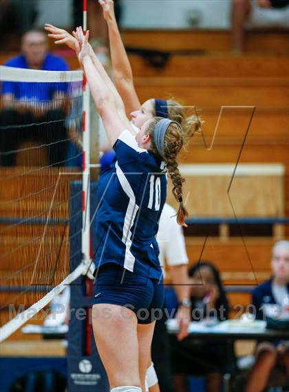 Thumbnail 1 in Flower Mound vs Rowlett (Arlington Invitational Tournament) photogallery.