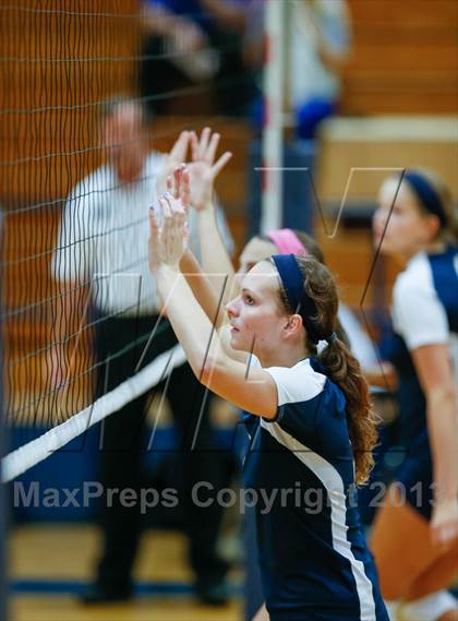 Thumbnail 1 in Flower Mound vs Rowlett (Arlington Invitational Tournament) photogallery.