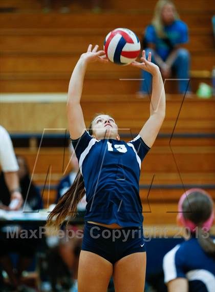 Thumbnail 3 in Flower Mound vs Rowlett (Arlington Invitational Tournament) photogallery.