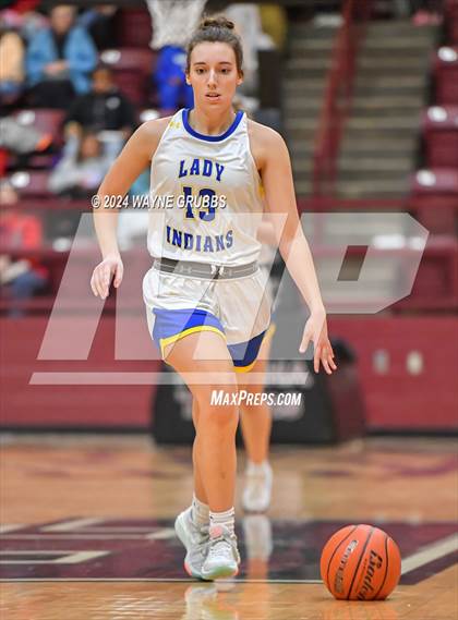 Thumbnail 3 in Martins Mill vs. Lipan (Holiday Hoops Tournament) photogallery.