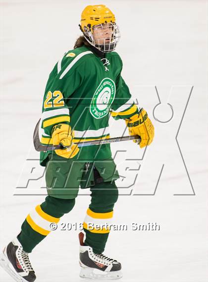 Thumbnail 3 in West Seneca East vs. Lewiston-Porter photogallery.