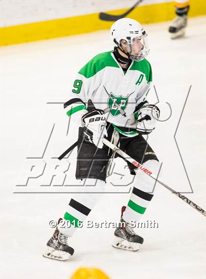 Thumbnail 2 in West Seneca East vs. Lewiston-Porter photogallery.