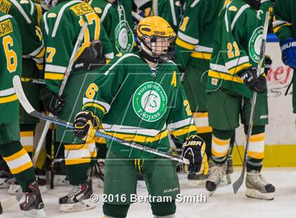 Thumbnail 3 in West Seneca East vs. Lewiston-Porter photogallery.