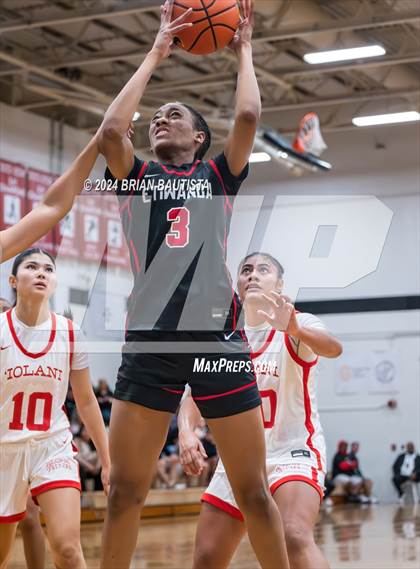 Thumbnail 3 in 'Iolani vs Etiwanda (Iolani Classic) photogallery.