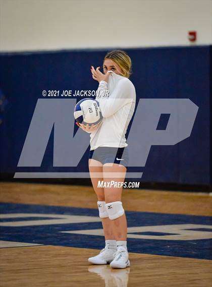 Thumbnail 1 in Cienega vs. Marana photogallery.