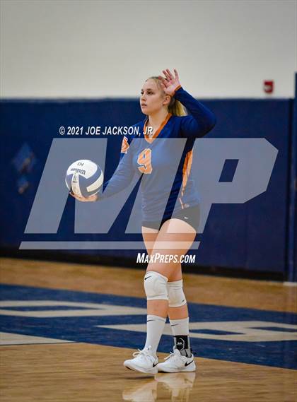 Thumbnail 1 in Cienega vs. Marana photogallery.