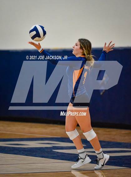 Thumbnail 1 in Cienega vs. Marana photogallery.