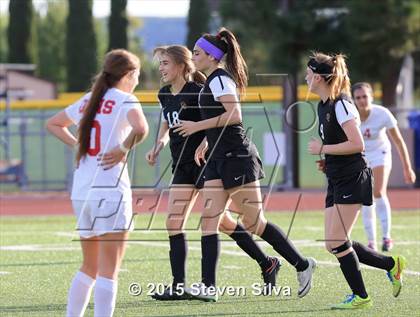 Thumbnail 1 in Oaks Christian vs. Cathedral Catholic (CIF D3 SoCal Regional Final) photogallery.