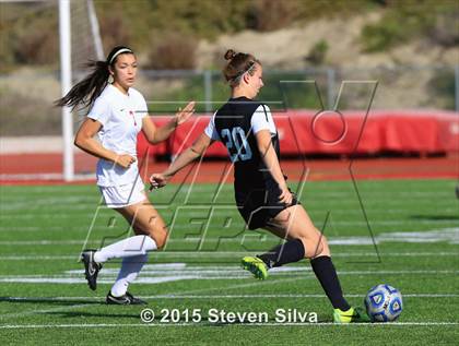 Thumbnail 1 in Oaks Christian vs. Cathedral Catholic (CIF D3 SoCal Regional Final) photogallery.
