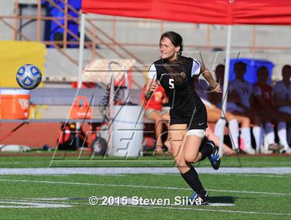 Thumbnail 3 in Oaks Christian vs. Cathedral Catholic (CIF D3 SoCal Regional Final) photogallery.