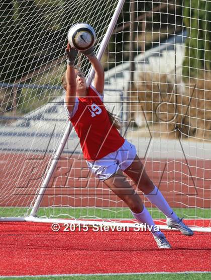 Thumbnail 2 in Oaks Christian vs. Cathedral Catholic (CIF D3 SoCal Regional Final) photogallery.