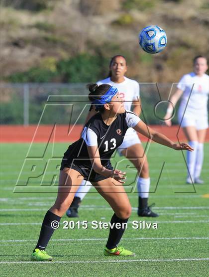 Thumbnail 2 in Oaks Christian vs. Cathedral Catholic (CIF D3 SoCal Regional Final) photogallery.