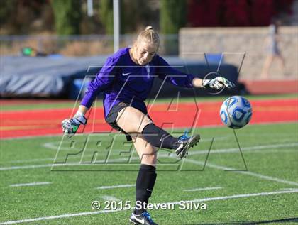 Thumbnail 3 in Oaks Christian vs. Cathedral Catholic (CIF D3 SoCal Regional Final) photogallery.