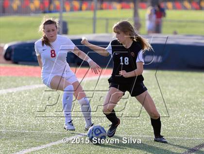 Thumbnail 3 in Oaks Christian vs. Cathedral Catholic (CIF D3 SoCal Regional Final) photogallery.