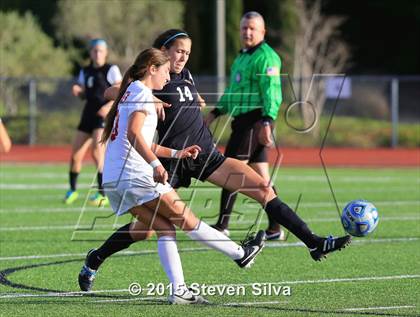 Thumbnail 2 in Oaks Christian vs. Cathedral Catholic (CIF D3 SoCal Regional Final) photogallery.