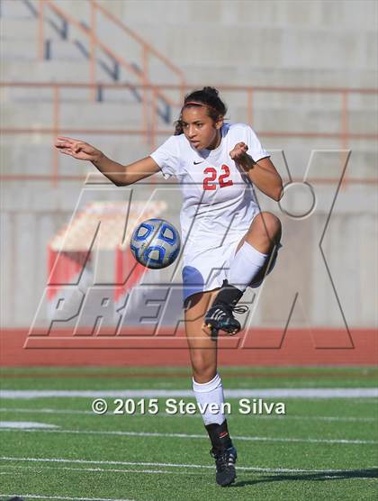 Thumbnail 1 in Oaks Christian vs. Cathedral Catholic (CIF D3 SoCal Regional Final) photogallery.