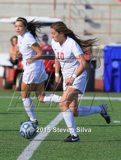Thumbnail 3 in Oaks Christian vs. Cathedral Catholic (CIF D3 SoCal Regional Final) photogallery.