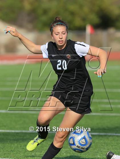 Thumbnail 2 in Oaks Christian vs. Cathedral Catholic (CIF D3 SoCal Regional Final) photogallery.