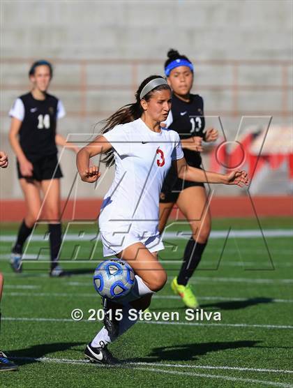 Thumbnail 2 in Oaks Christian vs. Cathedral Catholic (CIF D3 SoCal Regional Final) photogallery.