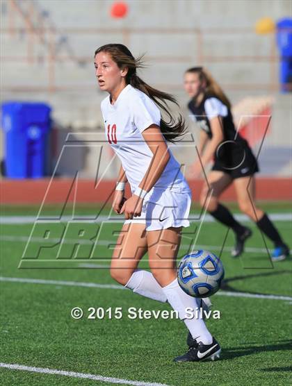 Thumbnail 2 in Oaks Christian vs. Cathedral Catholic (CIF D3 SoCal Regional Final) photogallery.