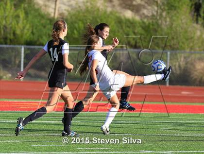 Thumbnail 3 in Oaks Christian vs. Cathedral Catholic (CIF D3 SoCal Regional Final) photogallery.