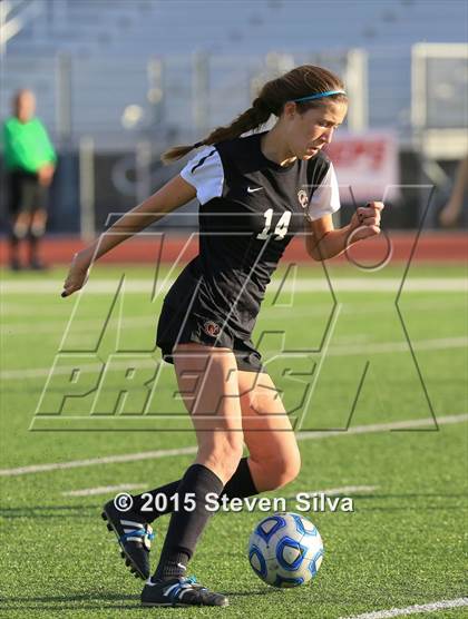 Thumbnail 1 in Oaks Christian vs. Cathedral Catholic (CIF D3 SoCal Regional Final) photogallery.