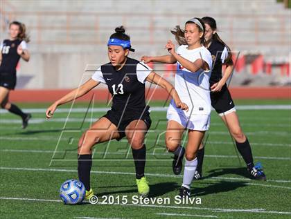 Thumbnail 1 in Oaks Christian vs. Cathedral Catholic (CIF D3 SoCal Regional Final) photogallery.