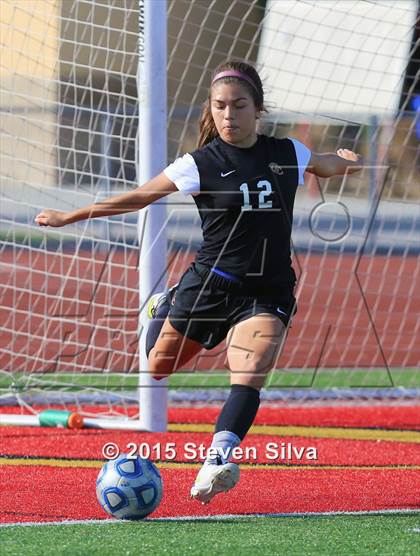 Thumbnail 1 in Oaks Christian vs. Cathedral Catholic (CIF D3 SoCal Regional Final) photogallery.