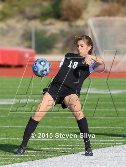 Thumbnail 3 in Oaks Christian vs. Cathedral Catholic (CIF D3 SoCal Regional Final) photogallery.