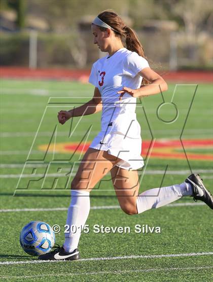 Thumbnail 2 in Oaks Christian vs. Cathedral Catholic (CIF D3 SoCal Regional Final) photogallery.