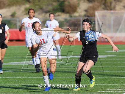 Thumbnail 3 in Oaks Christian vs. Cathedral Catholic (CIF D3 SoCal Regional Final) photogallery.