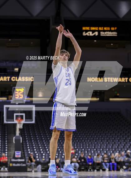 Thumbnail 3 in Capital City vs Warrensburg (Norm Stewart Classic) photogallery.