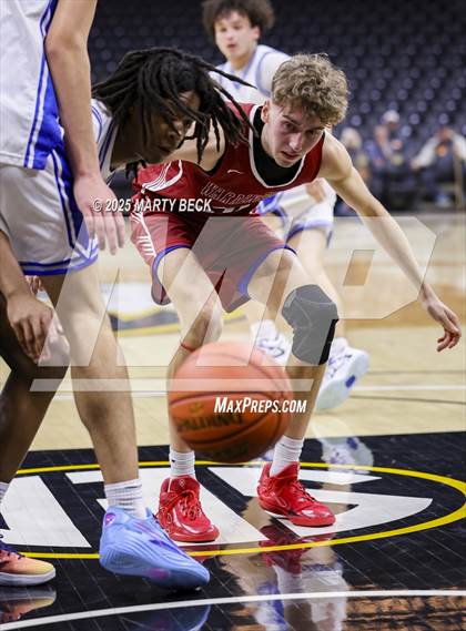 Thumbnail 3 in Capital City vs Warrensburg (Norm Stewart Classic) photogallery.