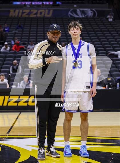 Thumbnail 3 in Capital City vs Warrensburg (Norm Stewart Classic) photogallery.