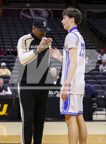 Thumbnail 3 in Capital City vs Warrensburg (Norm Stewart Classic) photogallery.