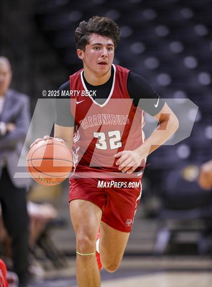 Thumbnail 3 in Capital City vs Warrensburg (Norm Stewart Classic) photogallery.