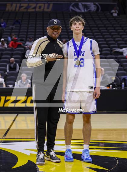 Thumbnail 2 in Capital City vs Warrensburg (Norm Stewart Classic) photogallery.