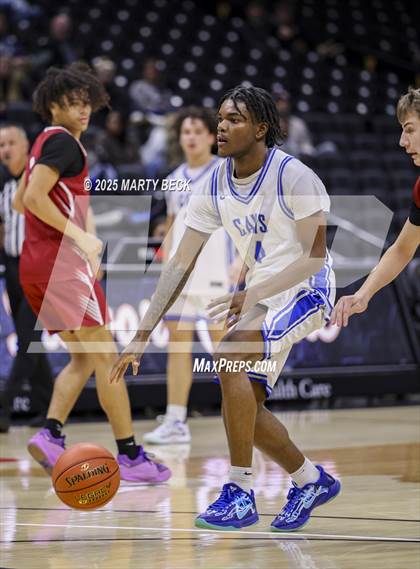 Thumbnail 2 in Capital City vs Warrensburg (Norm Stewart Classic) photogallery.