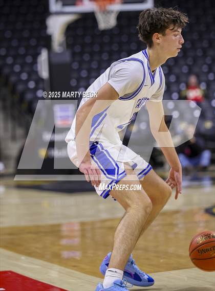 Thumbnail 3 in Capital City vs Warrensburg (Norm Stewart Classic) photogallery.