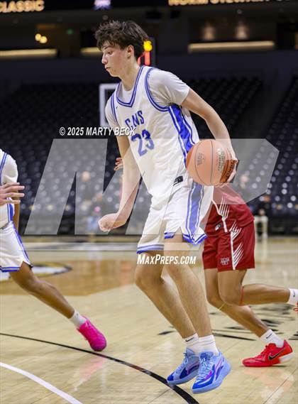 Thumbnail 2 in Capital City vs Warrensburg (Norm Stewart Classic) photogallery.