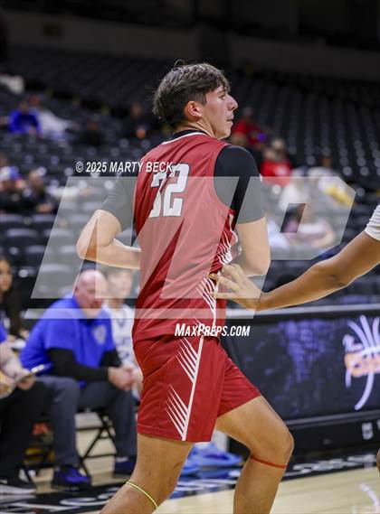 Thumbnail 3 in Capital City vs Warrensburg (Norm Stewart Classic) photogallery.