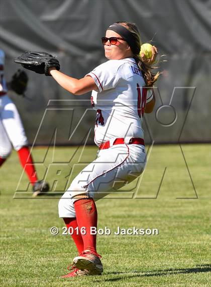 Thumbnail 1 in Yough vs General McLane (PIAA Class AAA 1st Round) photogallery.